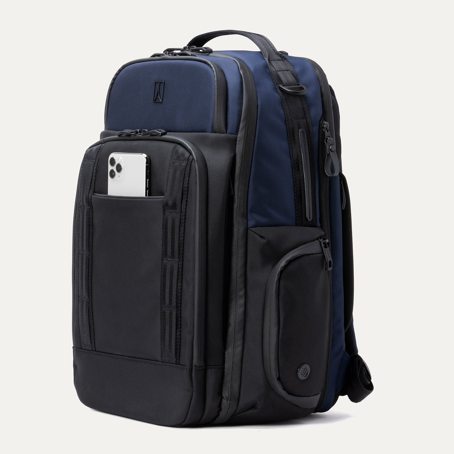 Travelpro® Altitude⢠Large Expandable Laptop Backpack 30-36L - Image 17