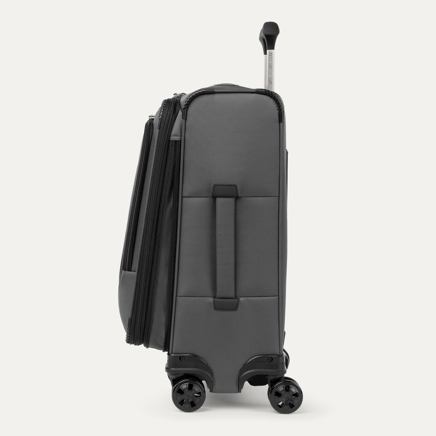 Crew™ Classic Carry-On / Medium Check-in Luggage Set - Image 13