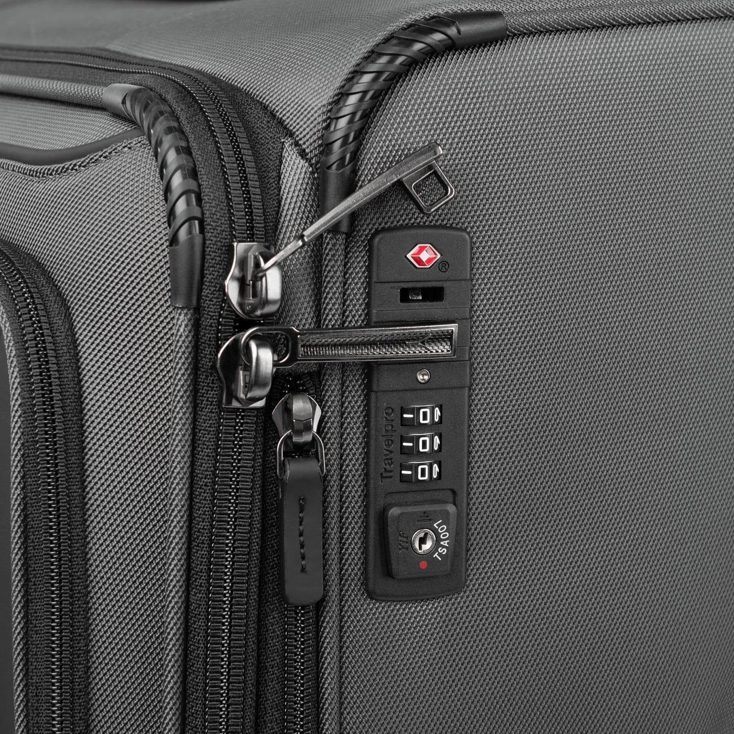 Crew™ Classic Large Check-in Expandable Spinner - Image 34
