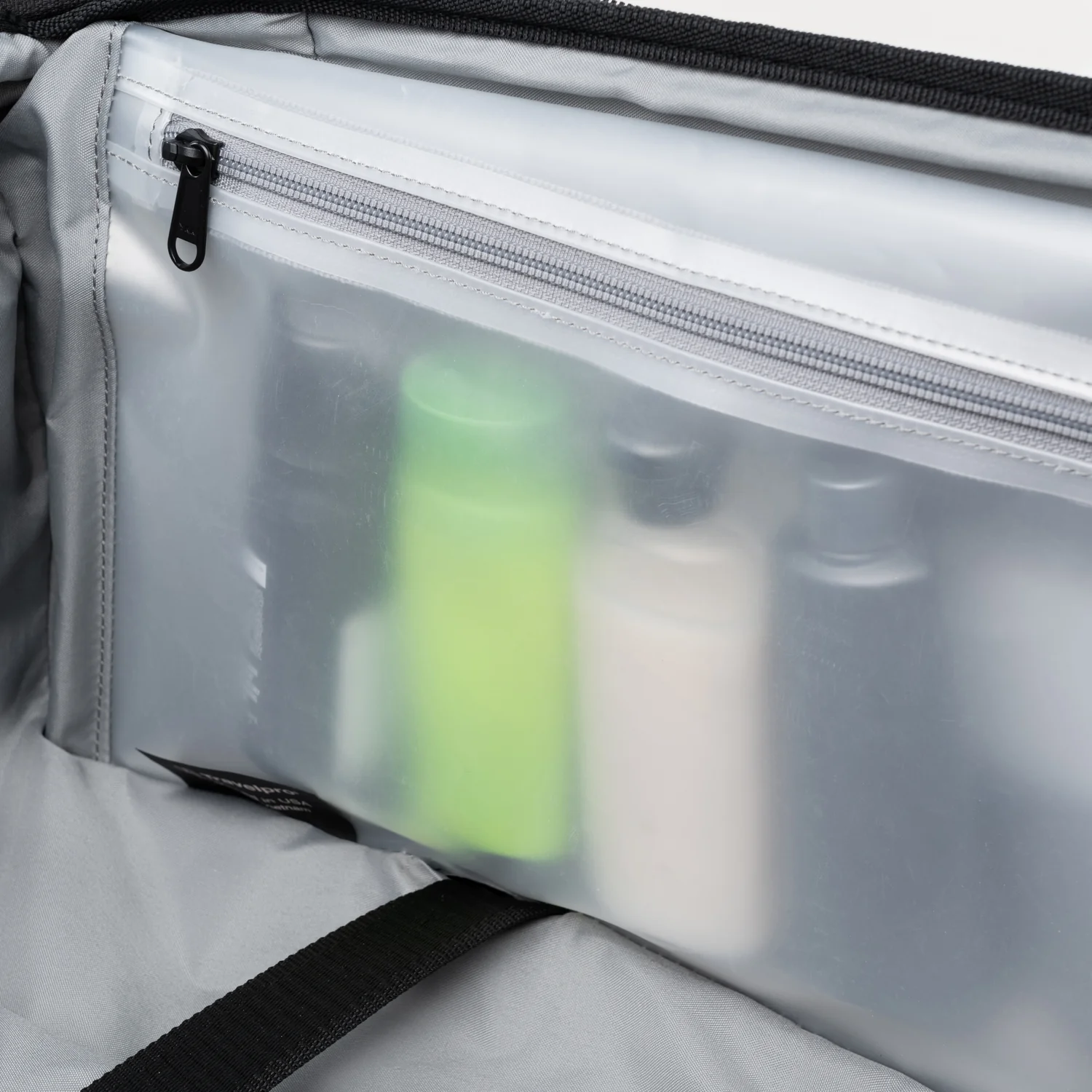 Crew™ Classic Medium Check-in Expandable Spinner - Image 36