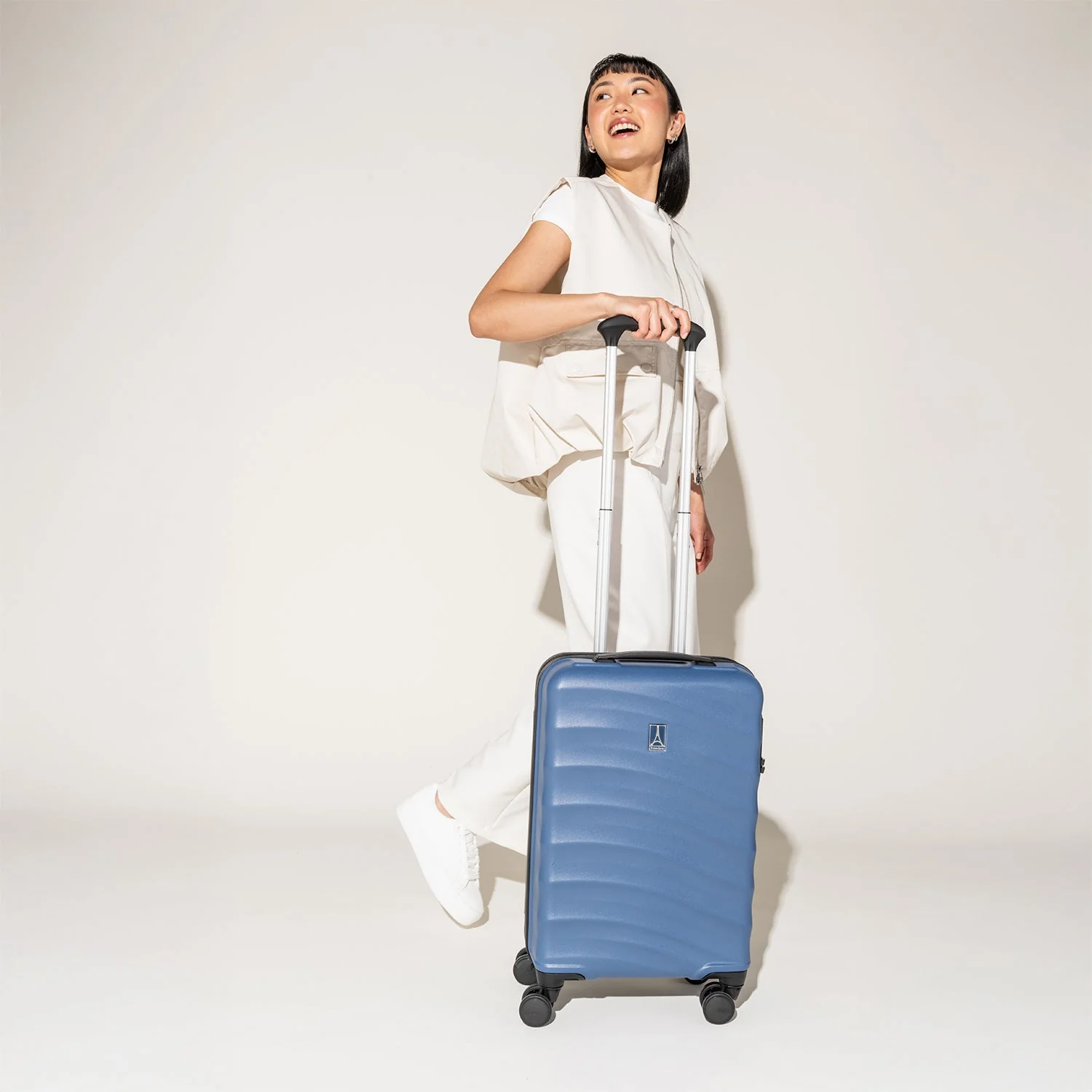 Maxlite® Air V2 Compact Carry-On Hardside Spinner - Image 21