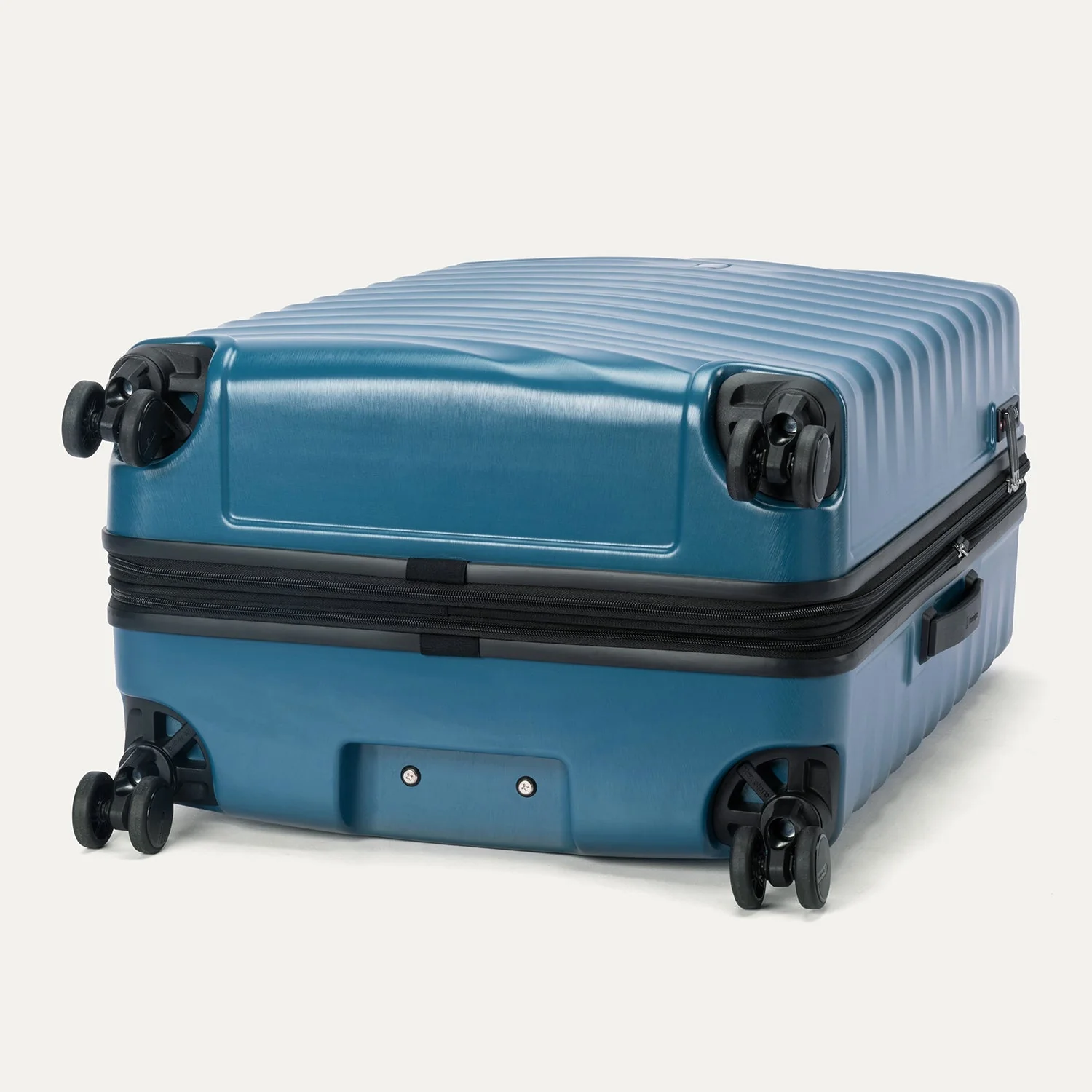 Maxlite® Air V2 Compact Carry-On / Large Check-In Set - Image 15