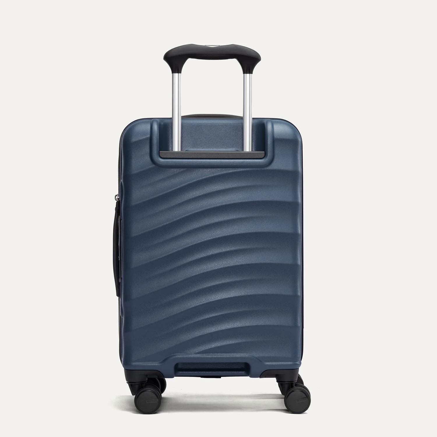 MaxliteĀ® Air V2 Compact Carry-On / Medium Check-In Set - Image 24
