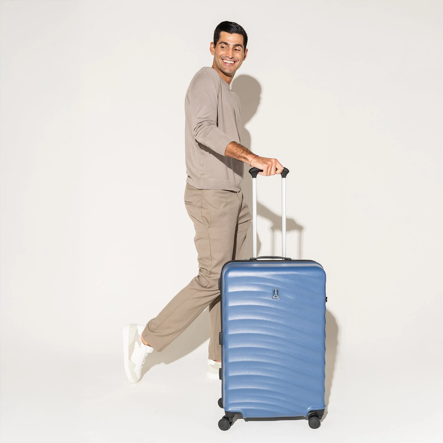 Maxlite® Air V2 Compact Carry-On / Medium / Large Set - Image 14