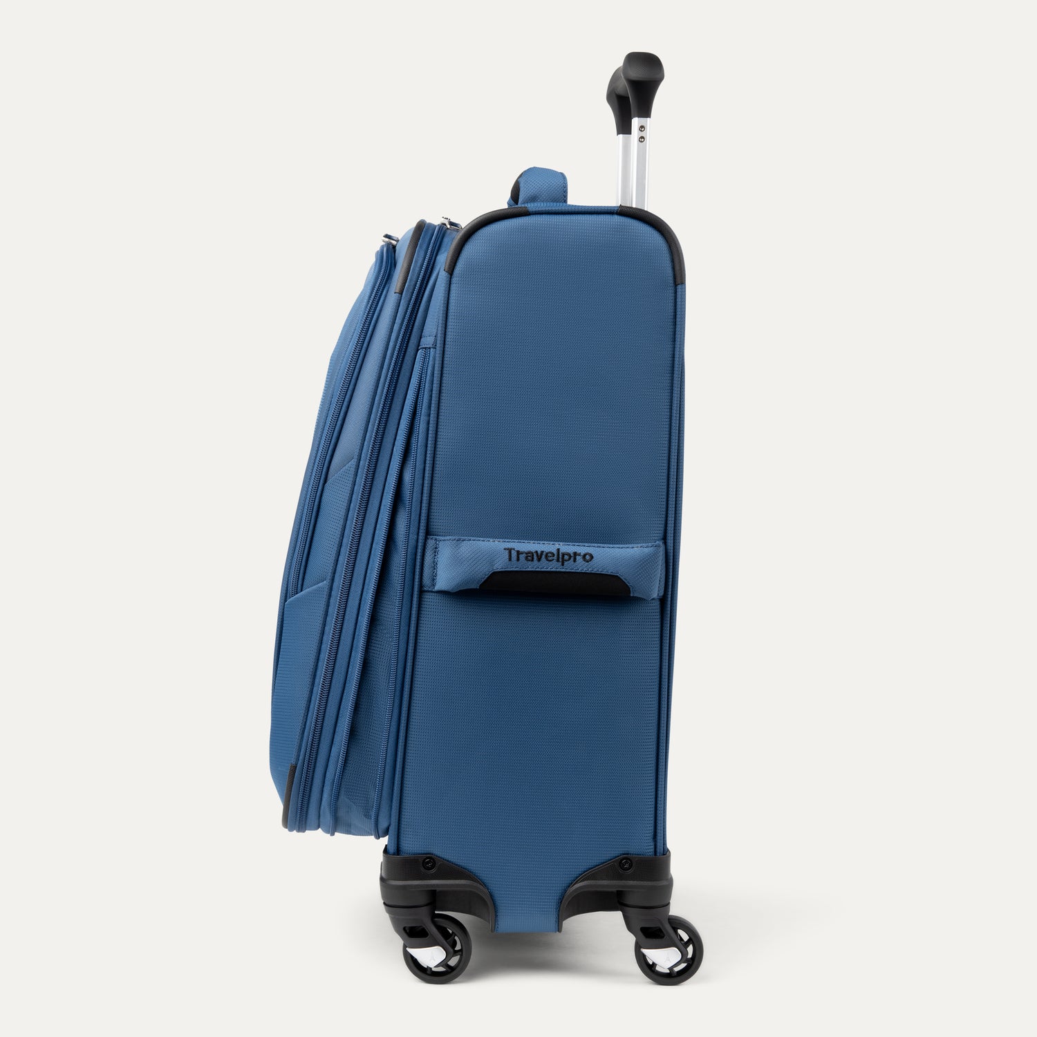 Maxlite® 5 Breakaway - Luggage Set - Image 3