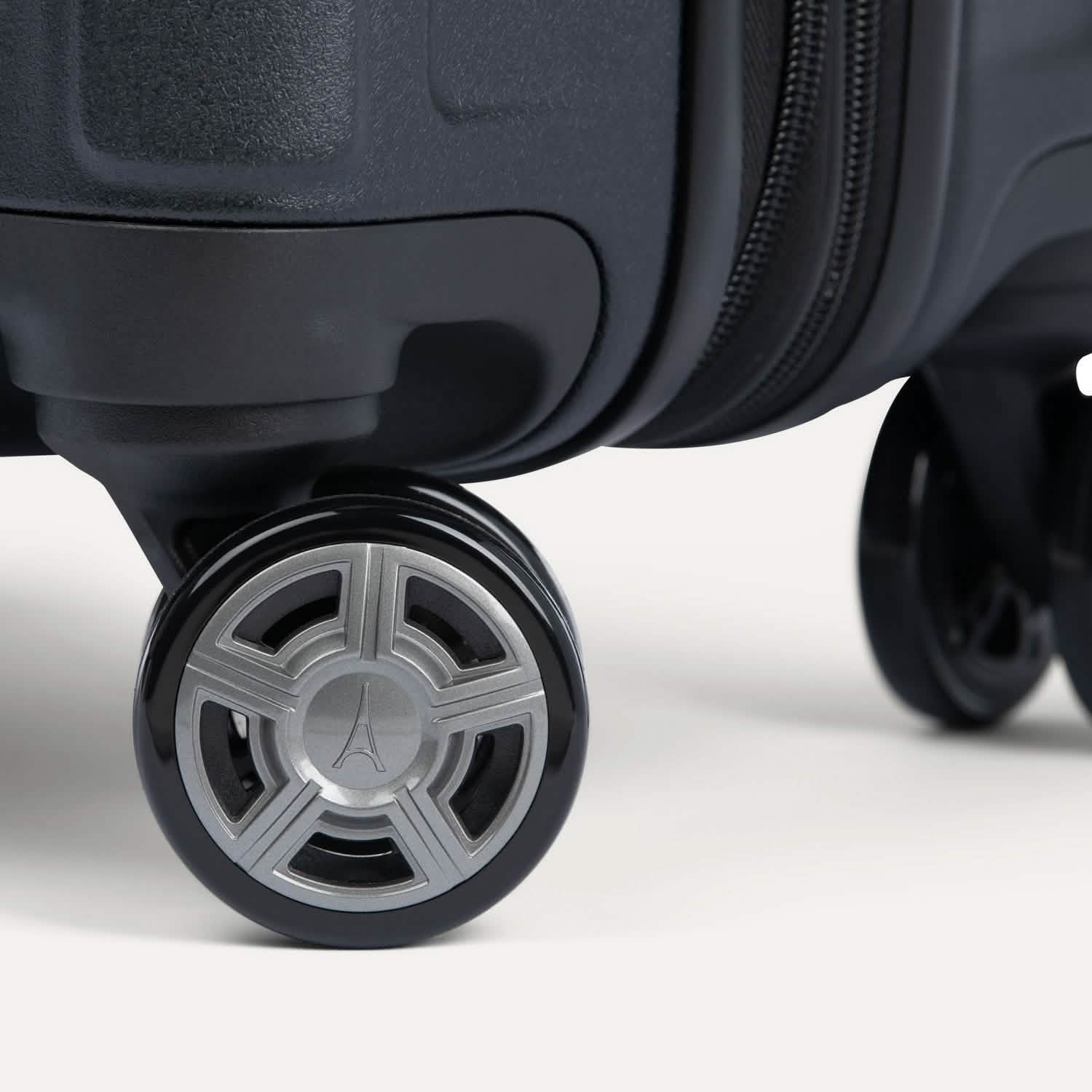 Platinum® Elite Carry-On Hardside Spinner - Image 66