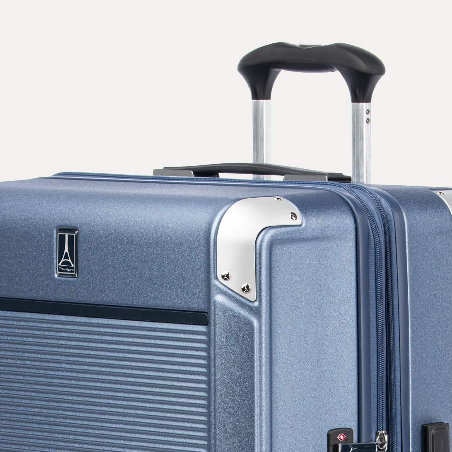 Platinum® Elite Medium Check-In Hardside Spinner - Image 33