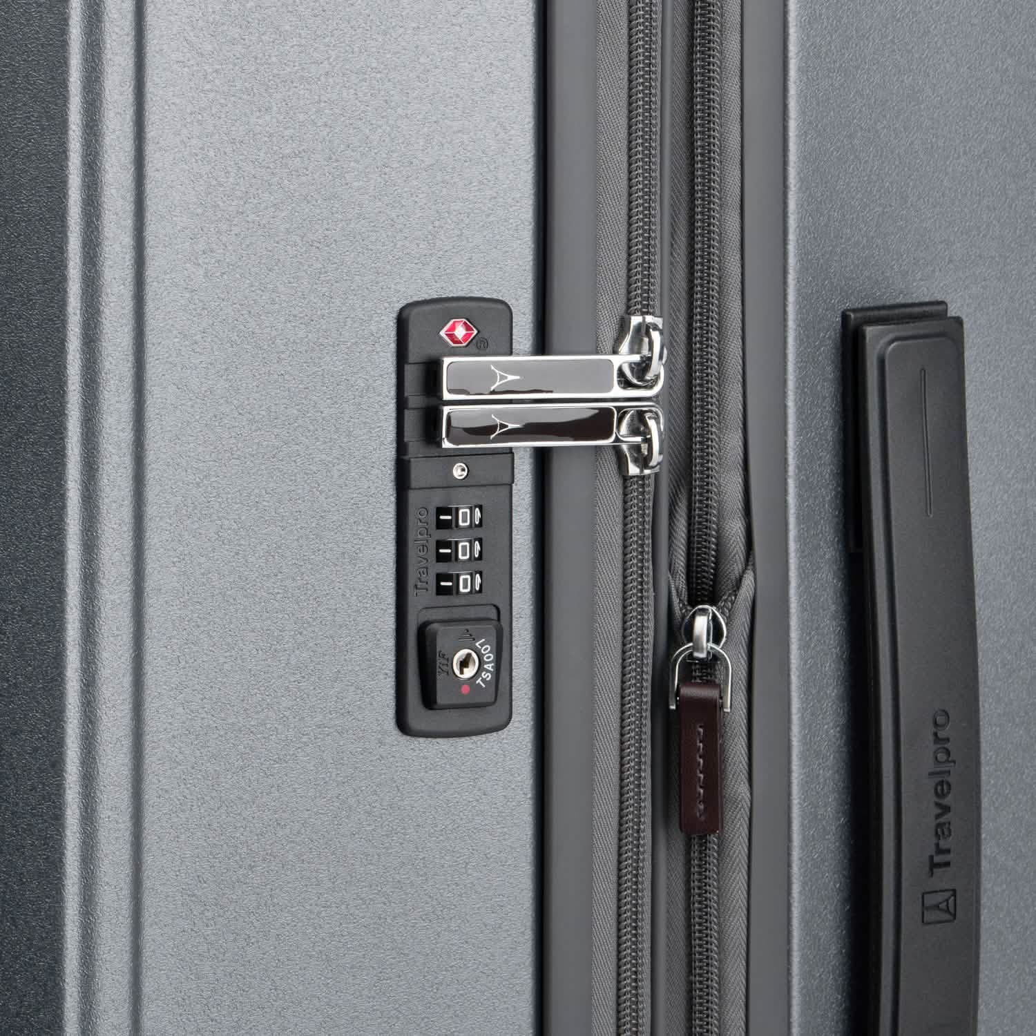 Platinum® Elite Medium Check-In Hardside Spinner - Image 39