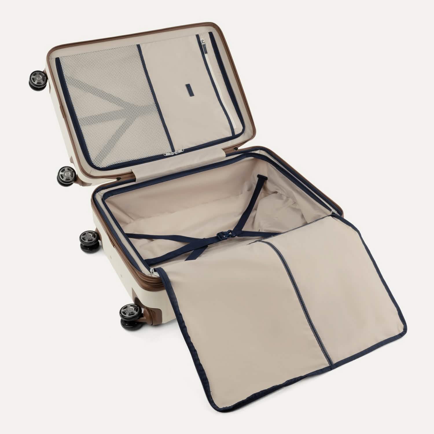 Platinum® Elite Medium Check-In Hardside Spinner - Image 71