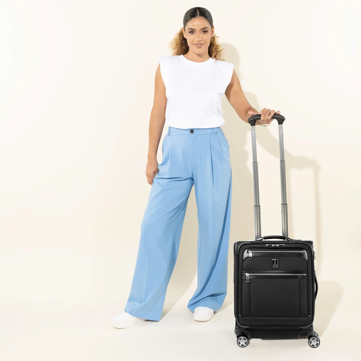 Platinum® Elite International Expandable Carry-On Spinner - Image 4