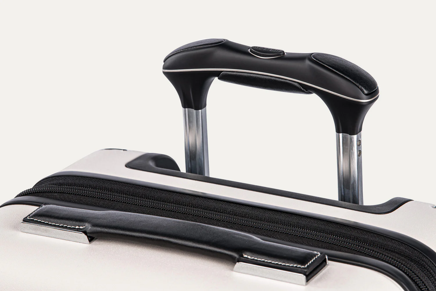 Travelpro® x Travel + Leisure® Compact Carry-on/Large Check-in Trunk Spinner - Luggage Set - Image 17