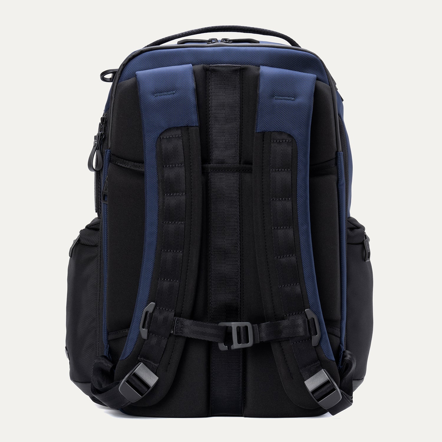 Versapack+ Medium Check-in Spinner / Travelpro® Altitude™ Large Backpack Set - Image 8